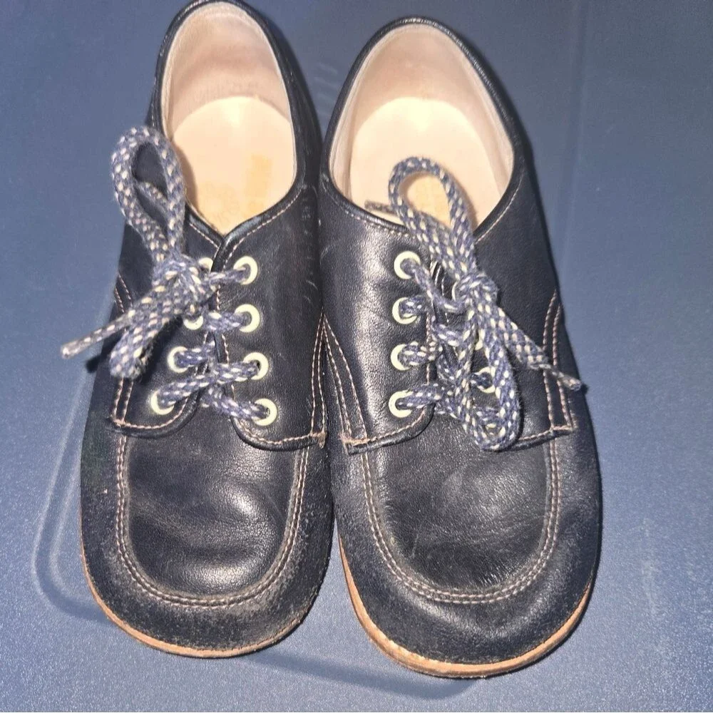 Vintage Stride Rite Flexible Moccasins Sz 8 C